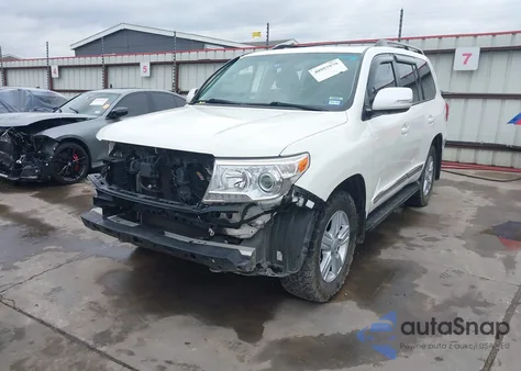 2015 Toyota Land Cruiser V8 from USA, damaged, VIN JTMHY7AJ3F4033927